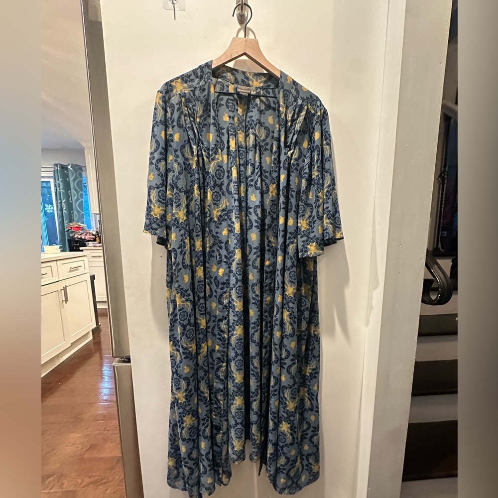 Outlander x Torrid Sheer Kimono Duster – Blue & Gold Deer Print – Size 3